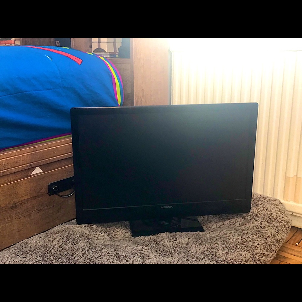Small Insignia TV